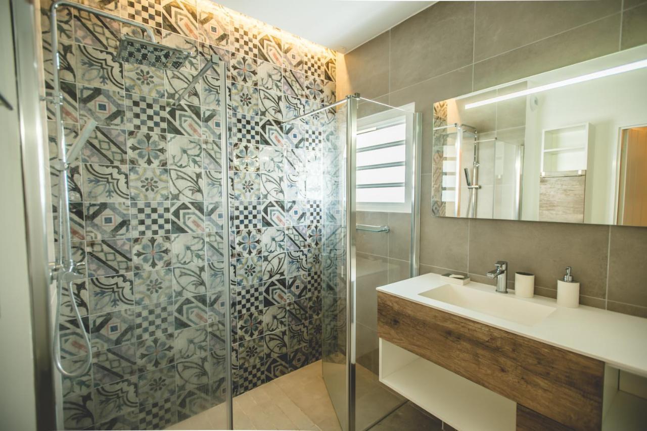 Escale Tropicale, Appart Vue Mer A 2 Min Du Lagon Apartment Saint-Gilles-les Bains Ngoại thất bức ảnh